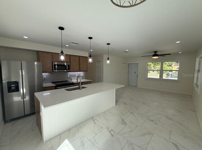 Photo - 1809 5th Ave W