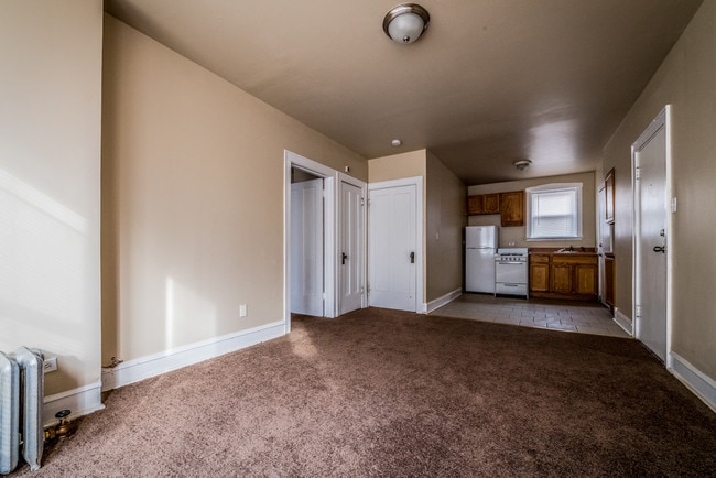 Photo - 5500 W Van Buren