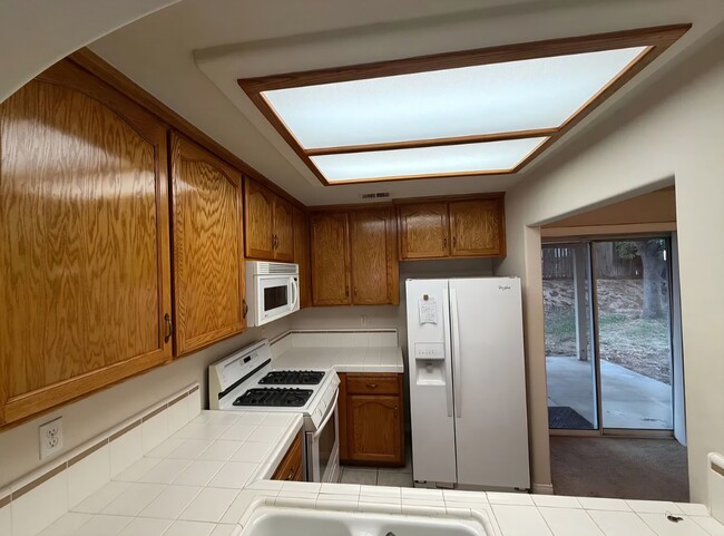Photo - 6107 Ragusa Ln