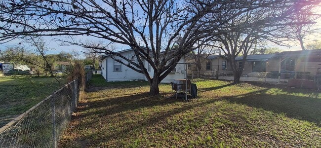 Photo - 1431 Aransas Ave