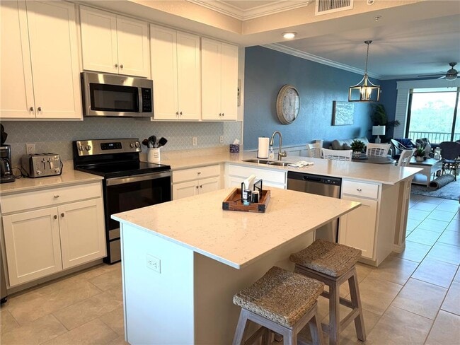 Photo - 17902 Gawthrop Dr Unit 304