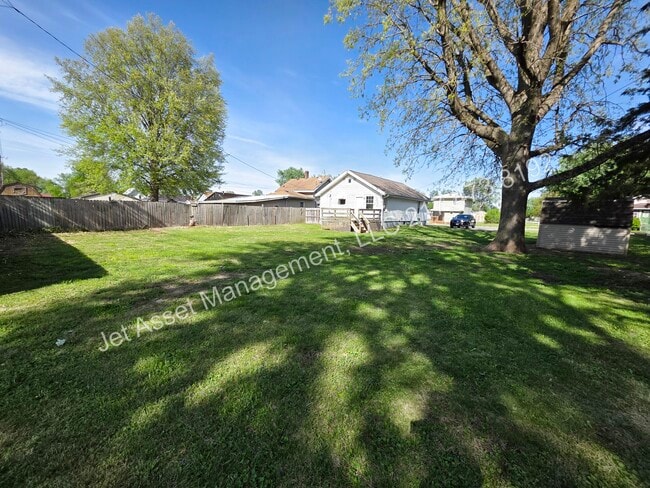 Photo - 3 bedroom House - FOR RENT