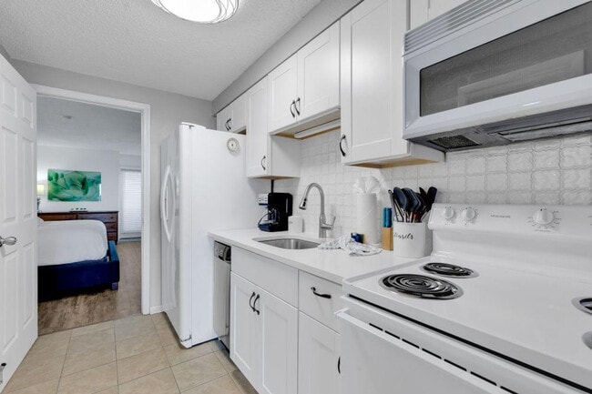 Photo - 2406 N Ocean Blvd Unidad ID1266206P