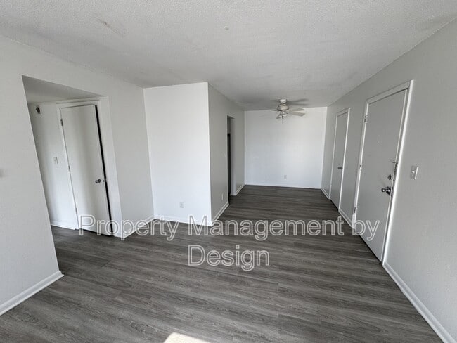 Photo - 1039 5th St Unit 7