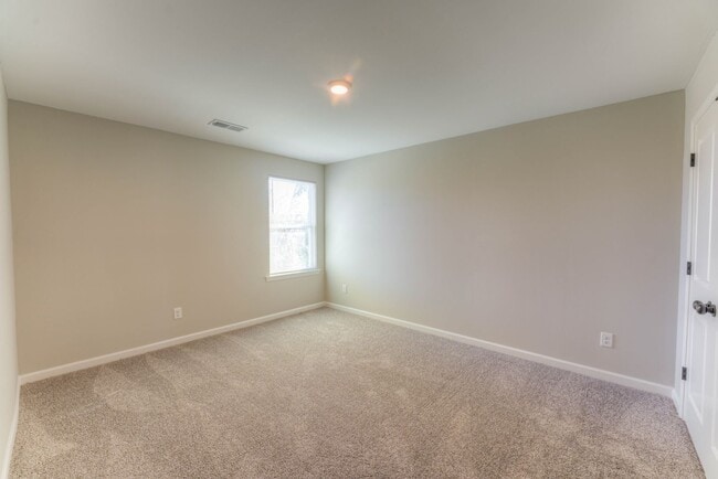 Photo - 650-652 Ayers Street BLW Unit 650