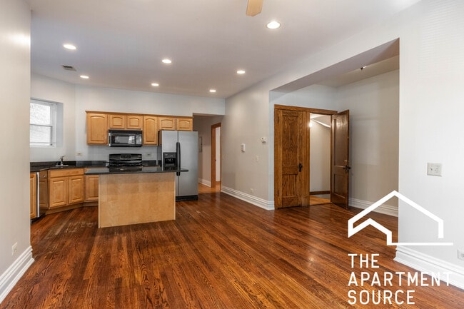 Photo - 1010 N Kedzie Ave Unit 1