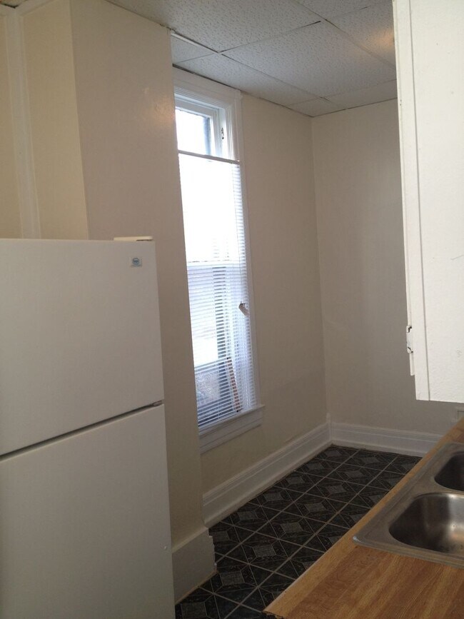 Photo - 912 N 10th St Unit #5