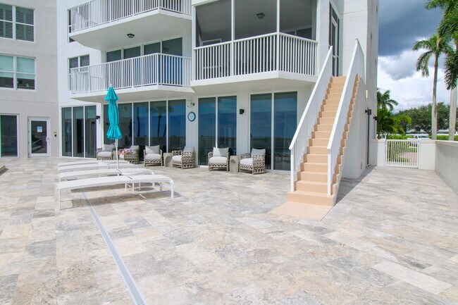 10701 Gulf Shore Dr