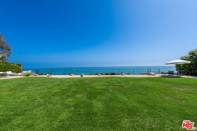 Photo - 28926 Cliffside Dr