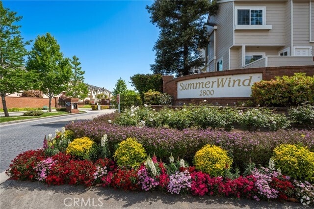 Building Photo - 2800 Plaza del Amo Rental
