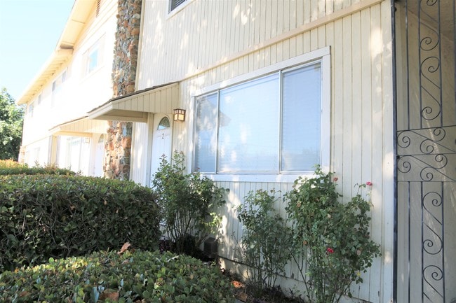 Photo - Hamilton Villa