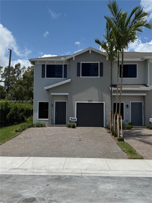 Photo - 5044 Gooseberry St Townhome
