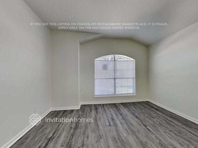 Photo - 15407 Riford Dr