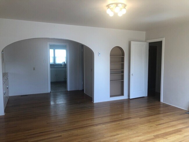 Photo - 513 3rd St Unit 513 3rd