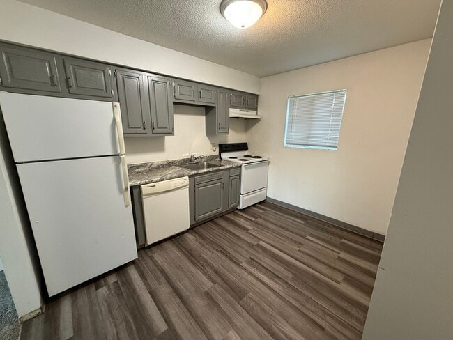 Photo - 5016 1st Ave NW Unit #2