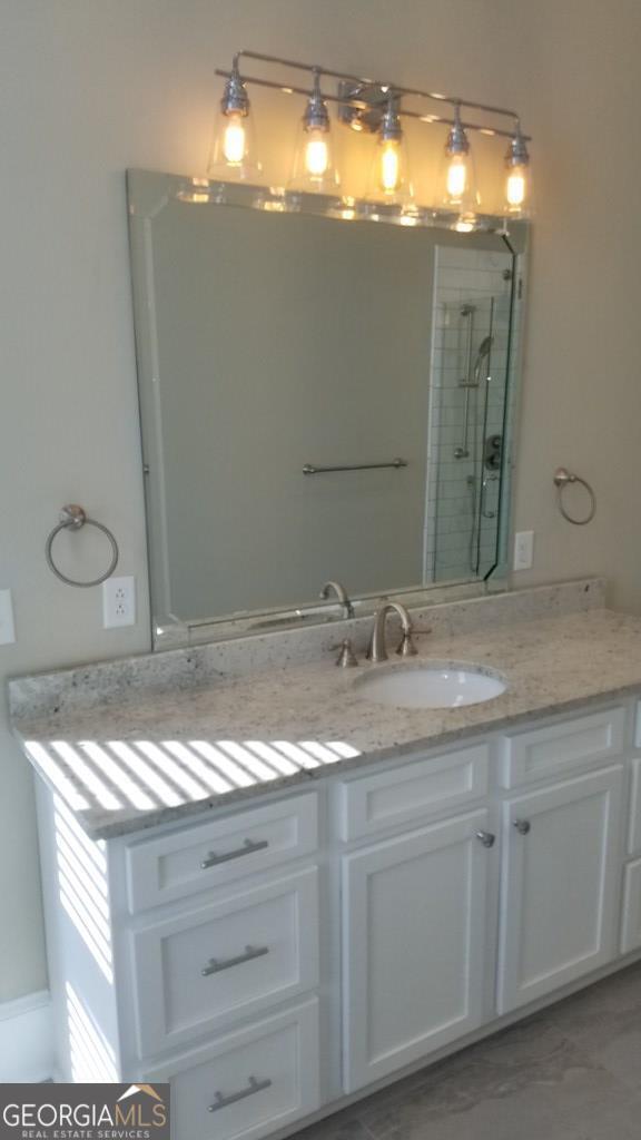 Photo - 119 W Jackson St