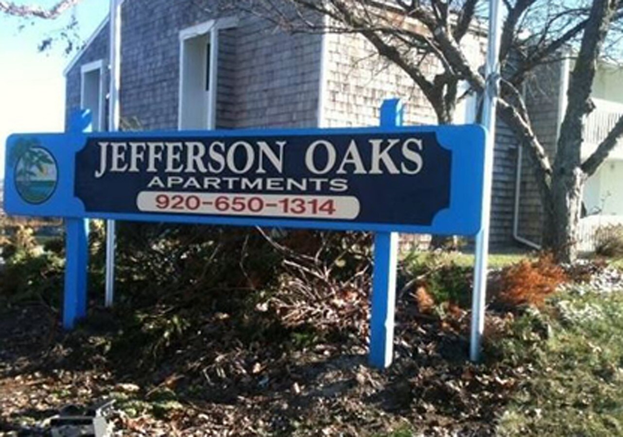 Photo - Jefferson Oaks Apartments