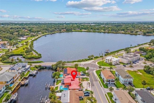 Photo - 325 W Martin Luther King Jr Dr