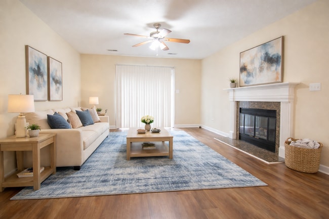 Photo - 3 Bedroom 2 Bathroom - Pets Allowed!