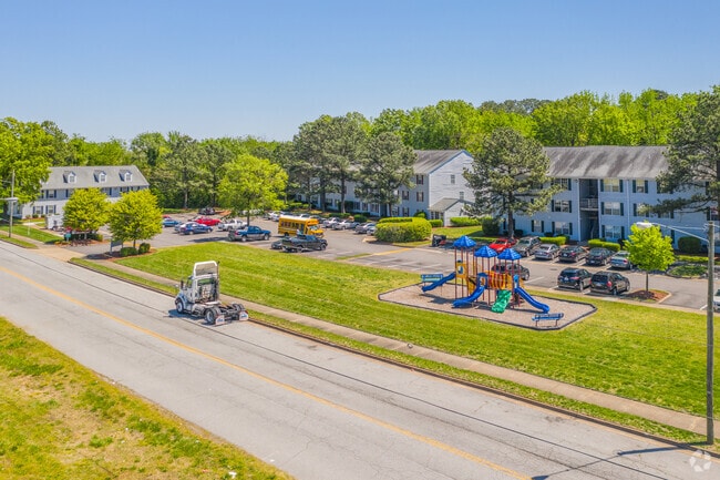 Biltmore Commons Apartments