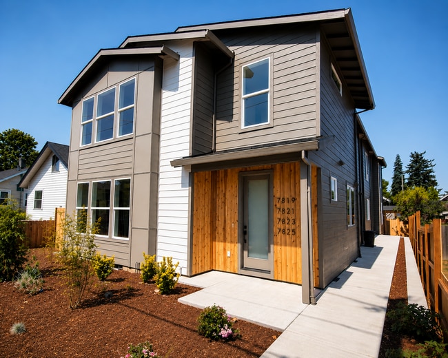 7819-7825 SE Tolman St.