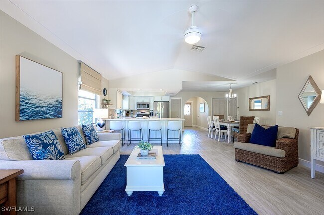 Photo - 672 100th Ave N