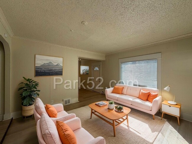 Photo - $500 Off 1st Full Month! Tacoma Area 3 Bedroom 1 Bathroom Duplex Unit #A