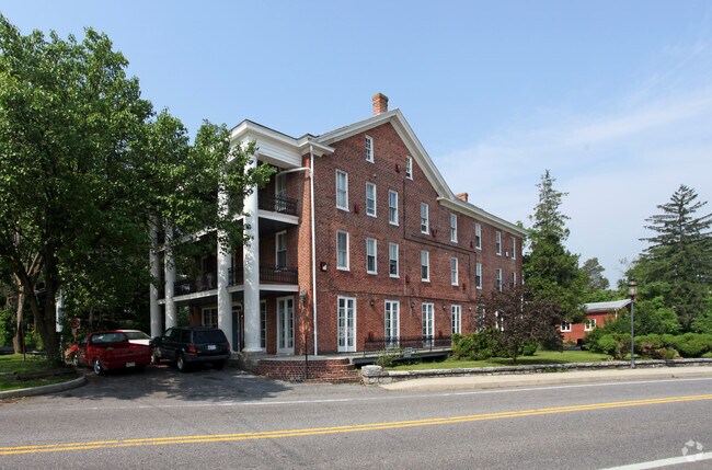 Photo - The Emmit House