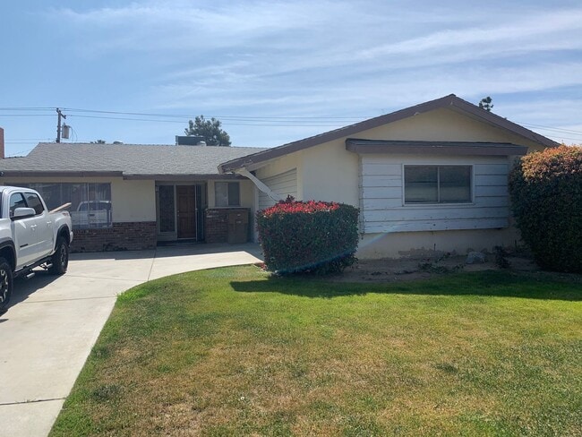 Photo - 3713 Cardinal Ave