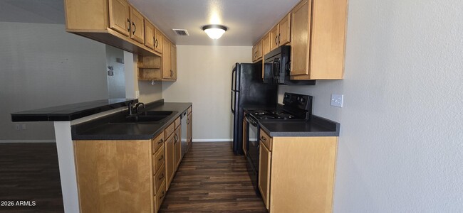 Photo - 14236 N Oakwood Ln