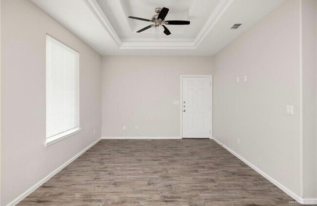 3404 Ventura Ave Unit 3