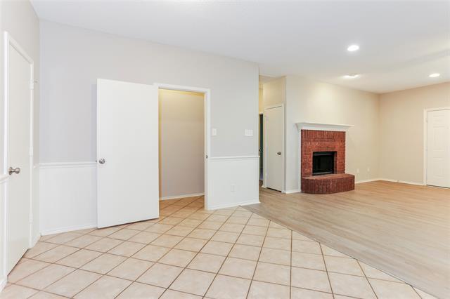 Photo - 815 Ackers Dr