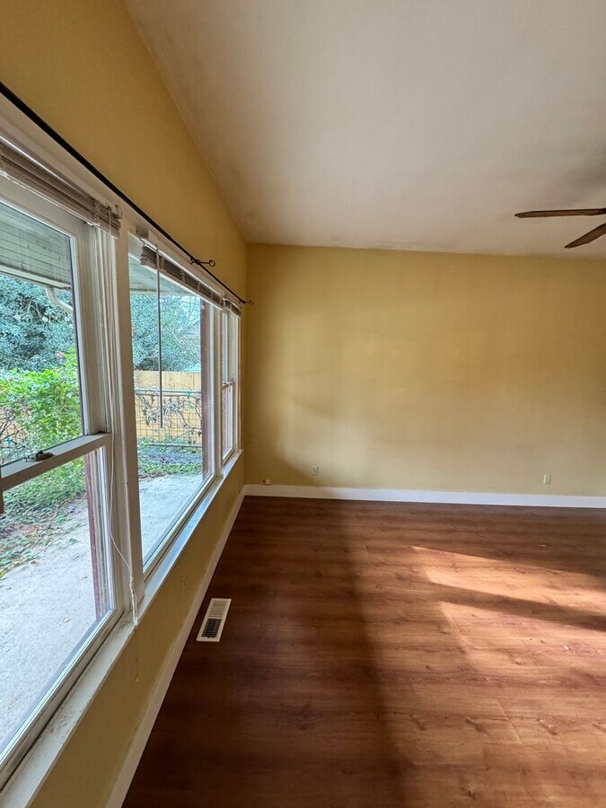 Photo - Taggart St. Apartments Unit 2025~Taggart~#A~K185