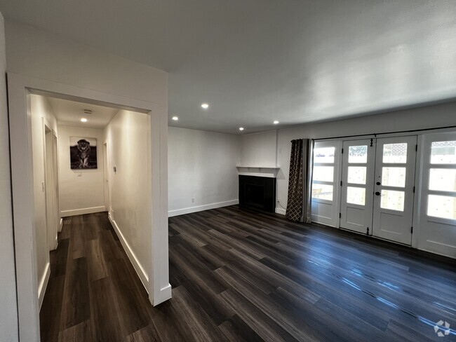 Building Photo - 4702 E Ave R 12 Rental
