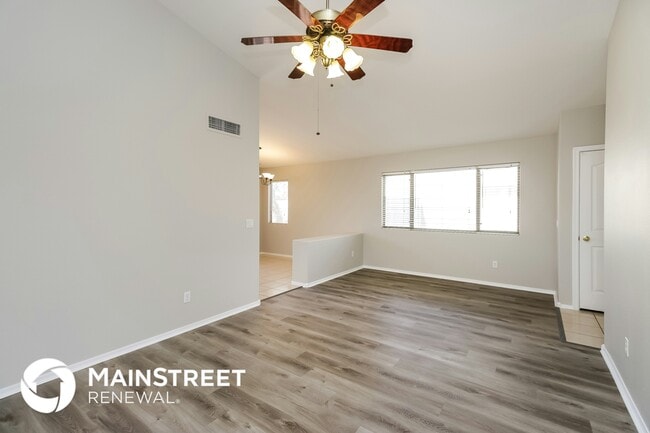 Photo - 2822 S Abbey