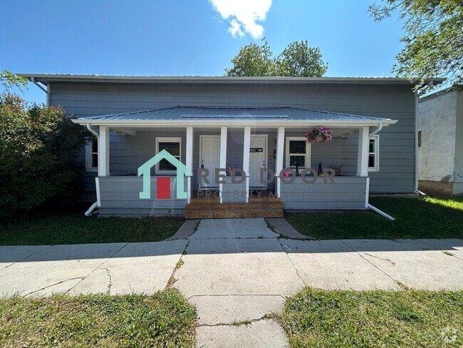 Building Photo - 715 11th St S Unit 715 11th St S Rental