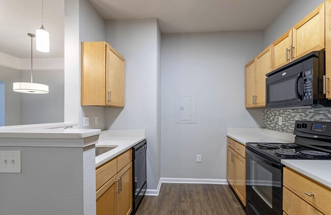 Photo - Breakers Point