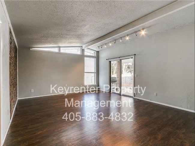 Photo - 507 NE 61st St