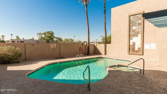 Photo - 1241 N 48th St Unit Apt 214