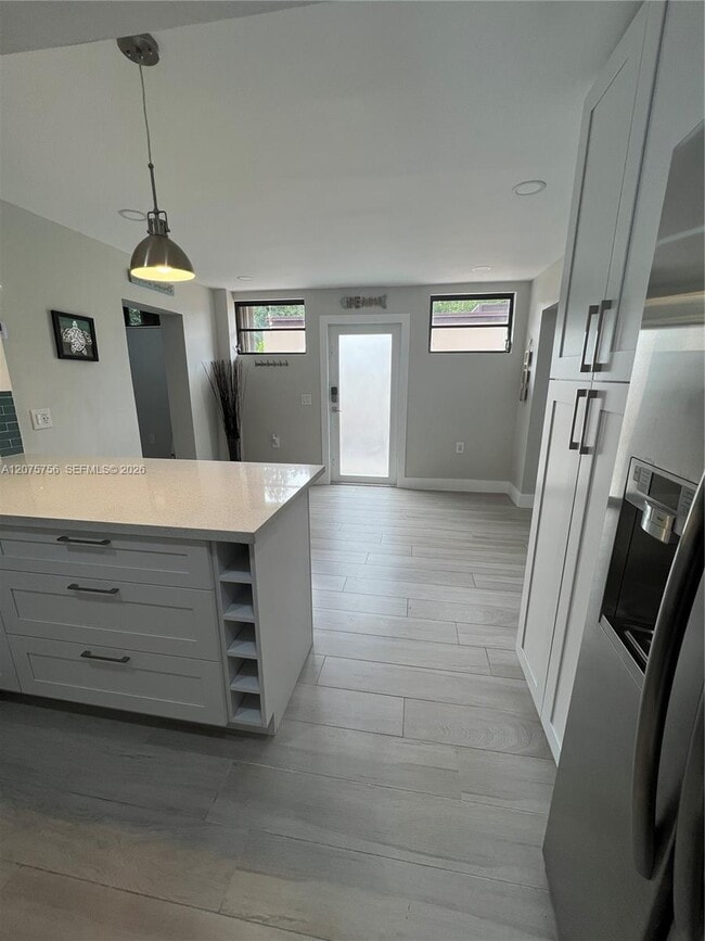 Photo - 15012 Royal Palm Ave