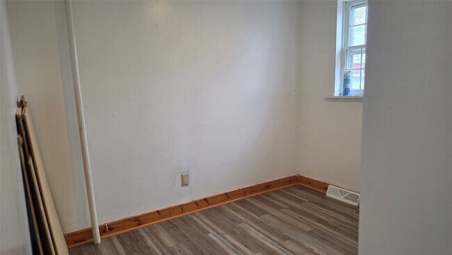 Photo - 35 Dayton St Unit 1st Floor