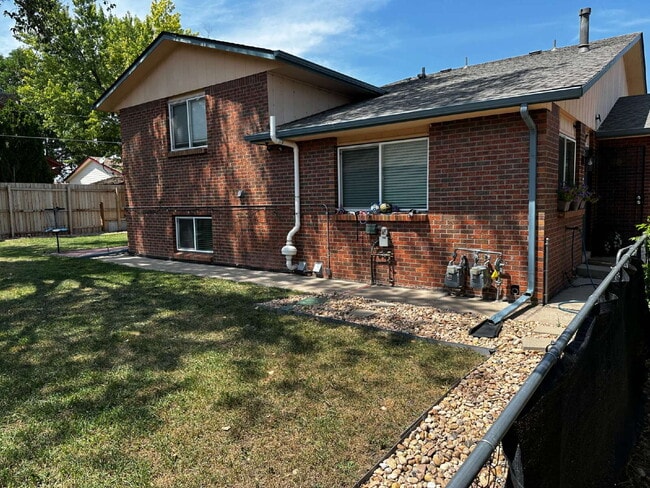 Photo - AVAILABLE NOW!!
Wonderful 3 bed/2 bath hal...
