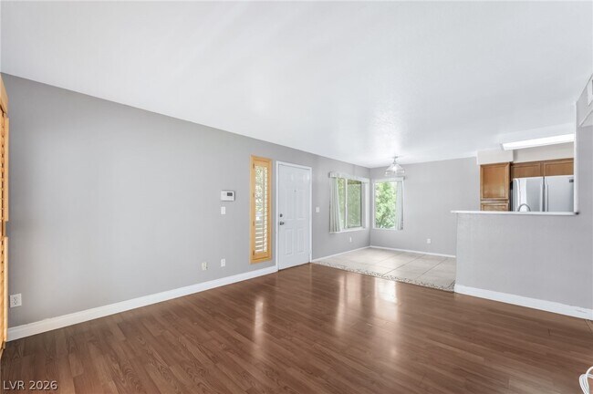 Photo - 3125 Casey Dr Unit 202