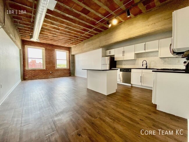 Building Photo - 204 Walnut St Unit 415 Rental