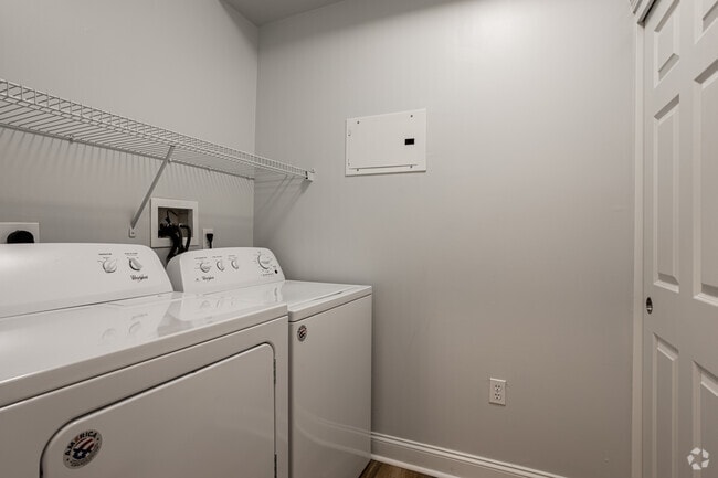 1HAB, 1BA - Heritage at Bedford Springs