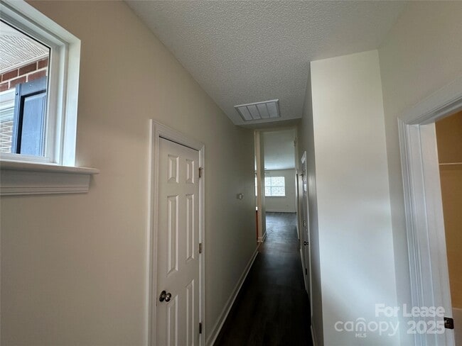 Photo - 6277 Alyssum Pl