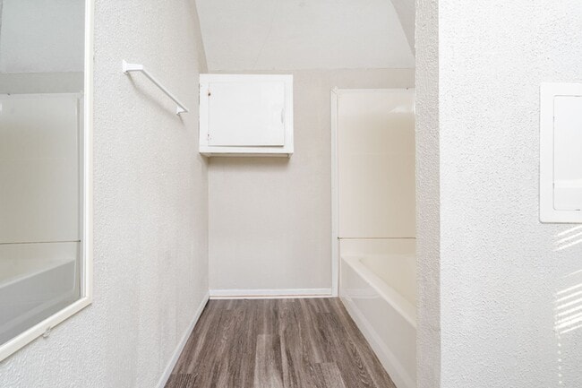 Photo - 1315 State St