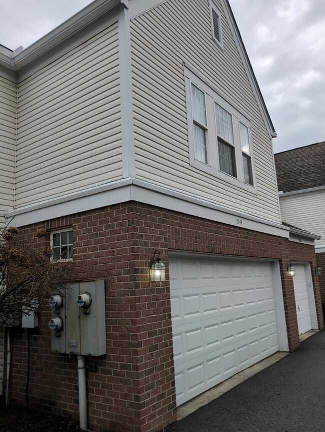 5344 Aubrey Loop
