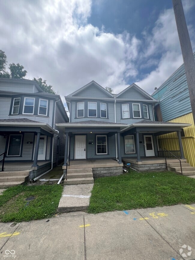 Building Photo - 2109 E Michigan St Rental