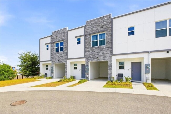 Photo - 620 Trikomo Dr